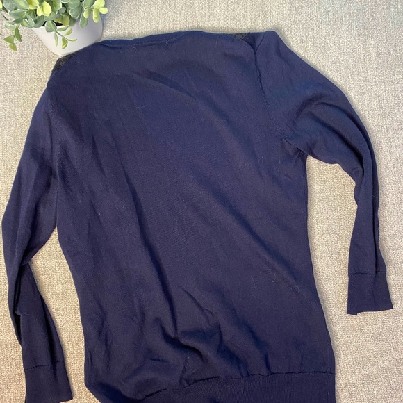 Lace Sweater - Picture 6 of 6